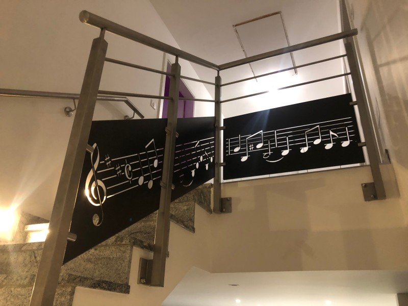 Création d’un garde corps personnalisé au motif de la mélodie du groupe Ten Years after à Oberhoffen sur Moder