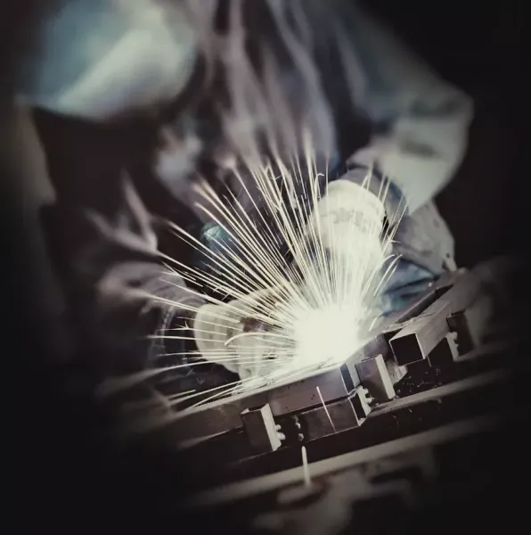 Trouver un artisan maîtrisant la soudure TIG, MIG et électrode-enrobée sur acier et inox à Haguenau